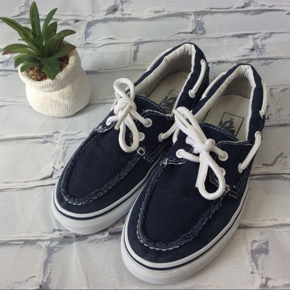 vans canvas boat shoes